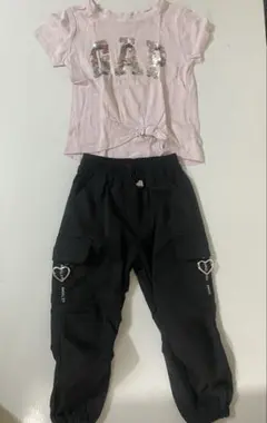 GAP Tシャツ + バ－スデ－のズボンまとめ売り110のサムネイル