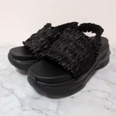 【極美品】EVOL スポーツサンダル フリルデザイン Lサイズ