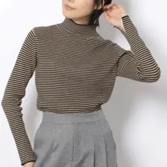 【LAKOLE】12Gリブモックネックニット