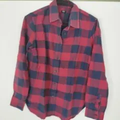 UNIQLO 赤と紺のチェック 長袖シャツ M