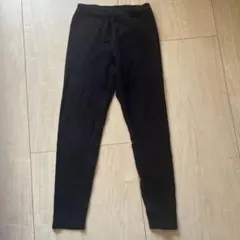 ユニクロ　レギンス　ブラック　130