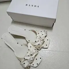 RANDA リボンデザインスクエアトゥミュールサンダル　Lサイズのサムネイル
