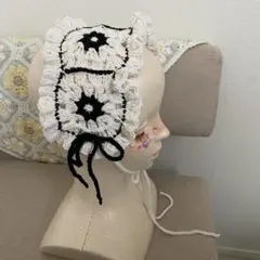 バブーシュカ　ヘッドドレス　ボンネット　コットン　毛糸　手編み　黒　ブラック　花