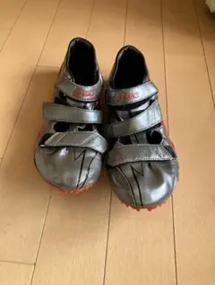 専用 asics サイバーオーラ 陸上スパイク 廃盤 - メルカリ