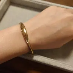【ete silver925　ゴールドカラーバングル】のサムネイル