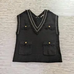 希少 CADUNE カデュネ ツイード調 ニットベスト ジレ 黒 金ボタン
