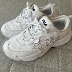 【FILA】 フィラ レイトレイナースクリプト 22.5 ホワイト　スニーカー