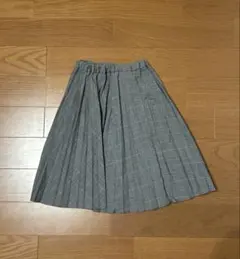 美品　130サイズ グレー チェック柄 スカート　プリーツ　UNIQLO
