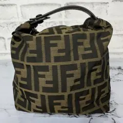 極美品　FENDI フェンディ　ポーチ S031 楽天市場】【新品・未使用品】フェンディ FENDI ポーター PORTER