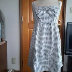 Item thumbnail for item 74da4f34-c500-40fb-a12f-9861729f8ad0