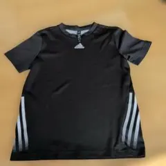 adidas 黒 Tシャツ 150cm