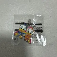 新品　ディズニー　ドナルド、デイジー　カーニバルゲーム　チャーム