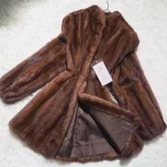 デミバフミンク　毛皮 コート　横段 デザイン　ゆったり　毛並み良好　リアルファー デミバフミンク 毛皮 コート 横段 デザイン ゆったり 毛並み良好