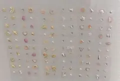 在庫セール中サービス品！　耳ツボジュエリー１２０粒金アレ対応！