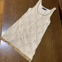 マーキュリーリュクス　ビーズ　刺繍　ワンピースのサムネイル