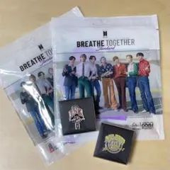 【未開封】韓国限定ロゴ入り公式マスク2枚&ピンバッジセット