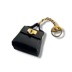 Salvatore Ferragamo 折りたたみ傘 総柄 ガンチーニ 傘袋付き - メルカリ