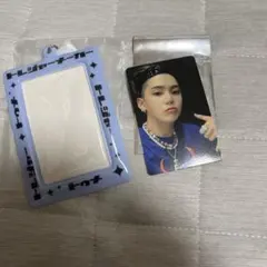 treasure フォトカードキーホルダー ヒョンソク