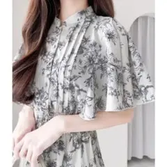 【mily bilet】花柄フレア袖ワンピース