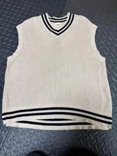 ベージュ Vネック ノースリーブ ベスト S