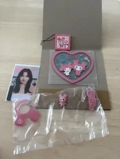 2026年最新】twice モモセットの人気アイテム - メルカリ