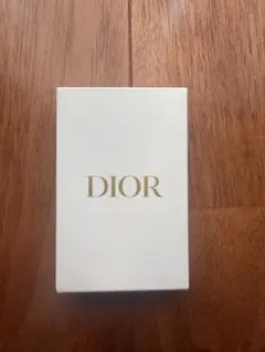 DIOR トランプ