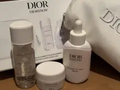 【DIOR】 スノーエッセンス コフレ 限定品【新品未使用】 数量限定＞ディオールが贈る特別なコフレが登場。心踊るホリデー