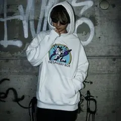 【ザ ギャラリーボックス】手塚治虫「鉄腕アトム」コラボパーカー スエット 白