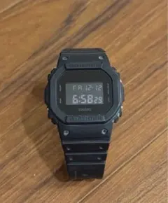 CASIO G-SHOCK ブラック腕時計　DW-5600BB