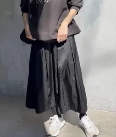 【最終値下げ】Spick and Span サテンタックスカート 38