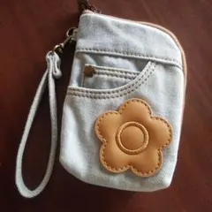 新品未使用・マリークワント ポーチ デニム