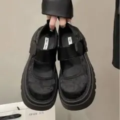 ストラップ付き厚底ローファー ブラック