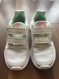adidas キッズ スニーカーグレー ピンク ミント
