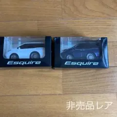 トヨタ　エスクァイアプルバックカー　ミニカーセット売りのサムネイル