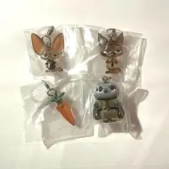 【新品】ズートピアめじるしアクセサリー　ニック・フィニック・フラッシュ・ニンジン
