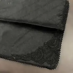 黒いレースエッジハンカチ　ピンキー&ダイアン