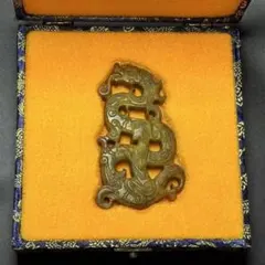翡翠 龍の彫刻 専用ケース付き - メルカリ