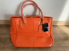 VAN VALENTINO オレンジ トートバッグ