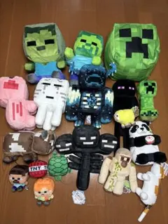 ⭐️★【MINECRAFT】ブロックぬいぐるみ８体＆ツルハシ２本★⭐️ 【MINECRAFT】ブロックぬいぐるみ8体＆ツルハシ2本 - メルカリ