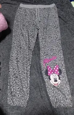 Item thumbnail for item 720e0799-93aa-46d2-853e-59e27638cd1c