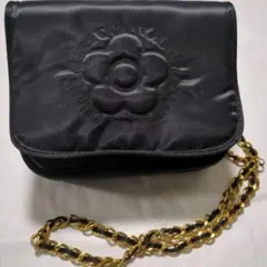 Item thumbnail for item 38ce8a3c-1f19-487c-8b38-4a5e72c78748