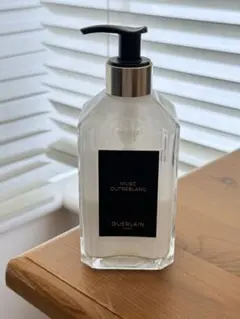 GUERLAIN MUSC OUTREBLANC ムスクハンド&ボディローシンのサムネイル