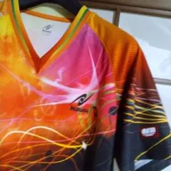 【Nittaku】 卓球ウェア( L)男女兼用●鮮やかなグラデーションデザイン