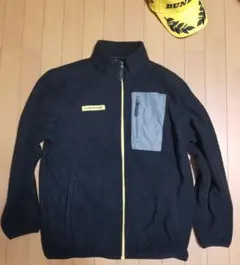 フリースジャケット