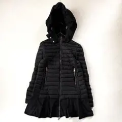 希少　モンクレール ビバーナム VIBURNUM ダウン ペプラム フリル　L MONCLER モンクレール アウター ダウンコート VIBURNUM