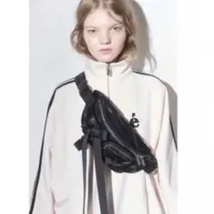 epine é ribbon satin 2way body bag epine é ribbon satin 2way body bag - メルカリ