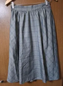 earth　グレー チェック柄 プリーツスカート