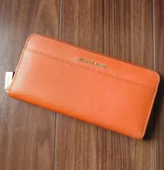 MICHAEL KORS マイケルコース　長財布　オレンジのサムネイル