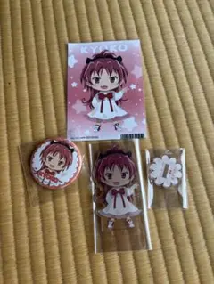 佐倉杏子 アクリルスタンド 缶バッジ ブロマイド
