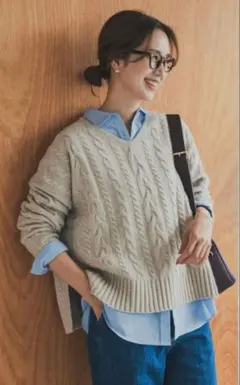 【アーバンリサーチドアーズ】（F）ハミルトンウールアラン柄 Ｖネック ベージュ